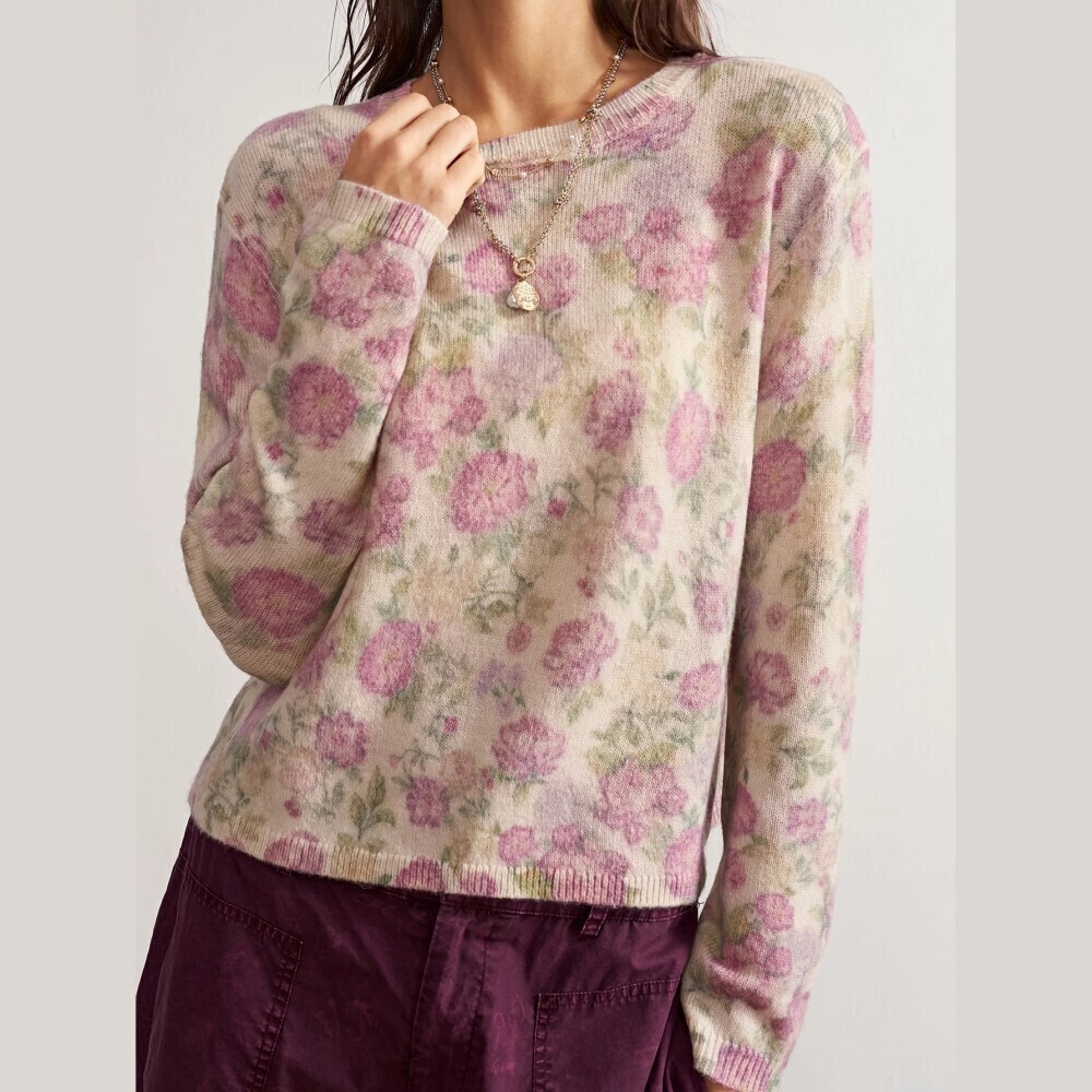 Cream Pink Granny Floral Print Knit Round Neck Boxy Fit Sweater